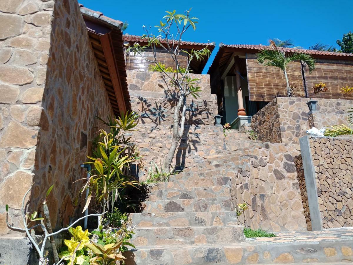 Bamboo Bali Hill Bungalows Amed  Bagian luar foto