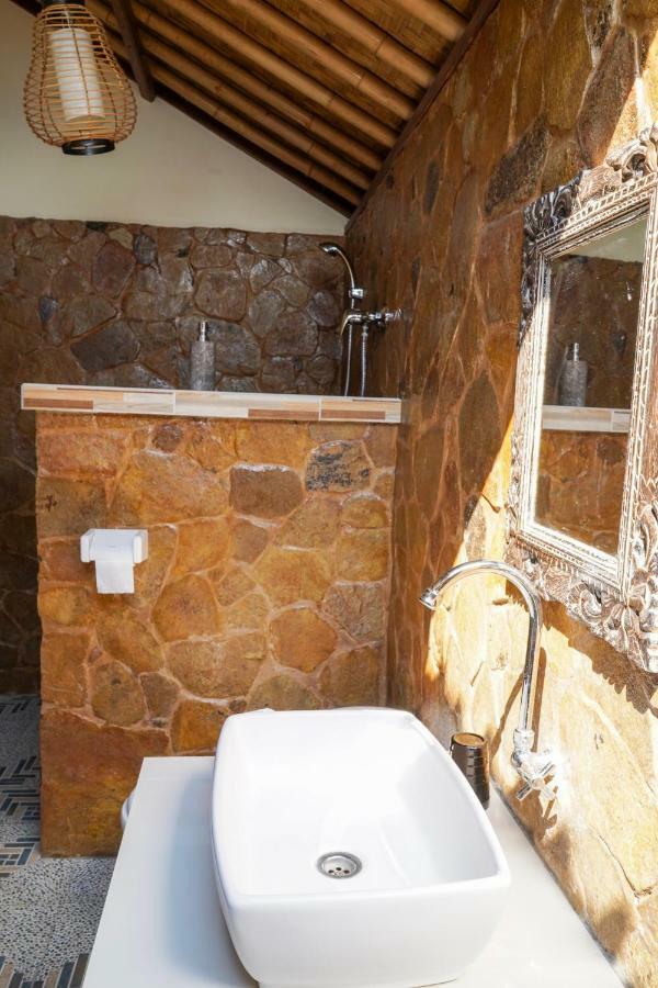Bamboo Bali Hill Bungalows Amed  Bagian luar foto